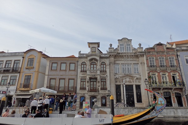 While you're in Aveiro make sure to capture the Art Noveau buildings that line the lagoon!