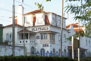 what to see in vila franca de xira - vila franca de xira train station