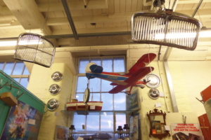 What to see in Saltaire - Salts Mill Antique Shop